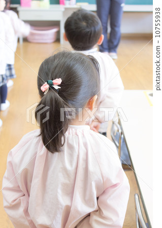 Kindergarten Kindergarten 10755938