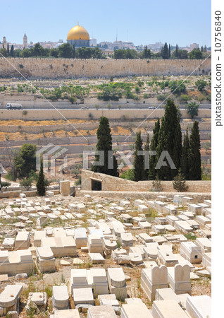 Graves on the Mount of Olives 10756840