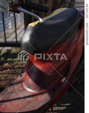 左邊的自行車 10758194