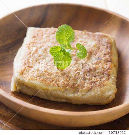 Ramadan food stuffed bread Ramadan food stuffed bread 10758912