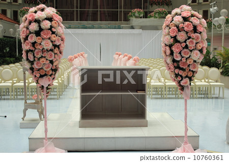 Wedding farm 10760361