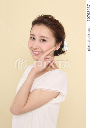 Hairstyle  10762987