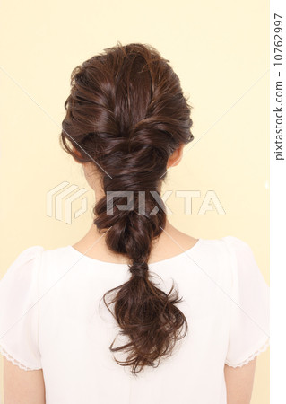 Hairstyle  10762997