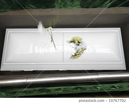 White Coffin White Coffin 10767702