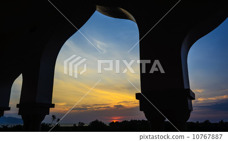 Grand Mosque Sunset Grand Mosque Sunset 10767887