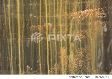 Grunge metal background 10768045