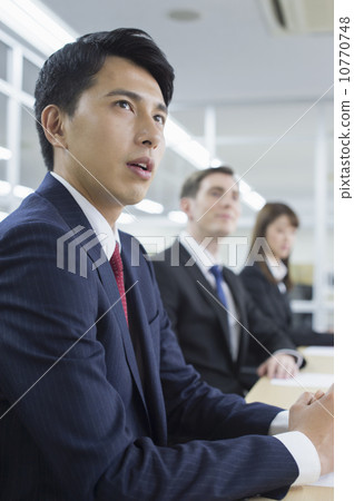 Multi-generation business Multi-generation business 10770748