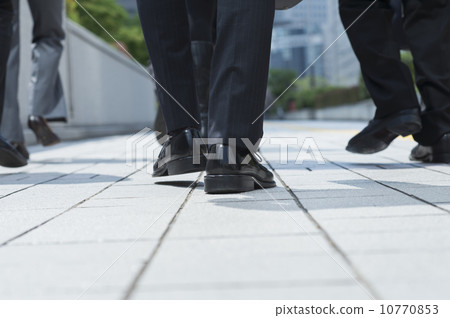 Multi-generation business 10770853