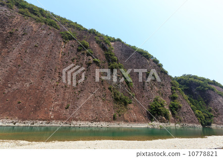 Koza河的Monoza Koza河的Monoza 10778821