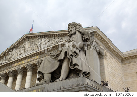 Statue near National Assembly. Paris, France Statue near National Assembly. Paris, France 10780266