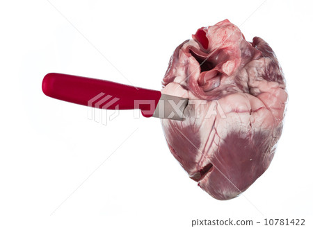 Stabbed heart 10781422