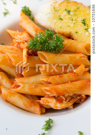 Pasta 10781686