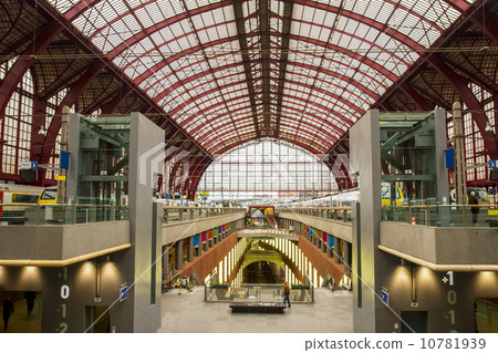Antwerpen Central Railway Station 10781939