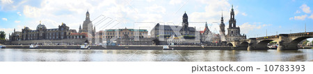 Panoramic view of Dresden 10783393
