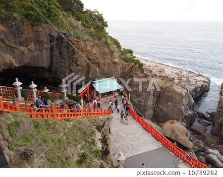 Shido Shrine Shido Shrine 10789262