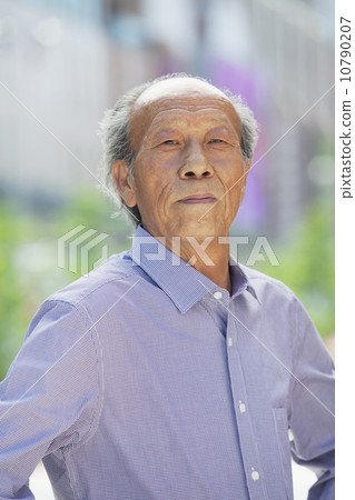 10790207