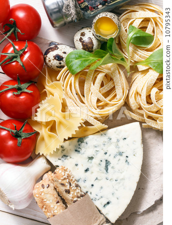 Italian food recipe on rustic wood 10795343