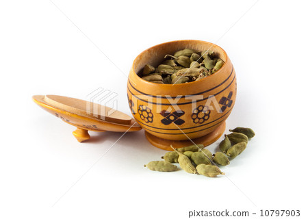 Cardamom 10797903
