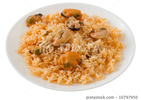 rice with mussels 10797950