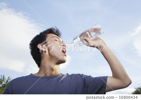 10800434