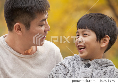 10801579