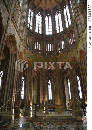 Mont-Saint-Michel (Cathedral inside) 10803395