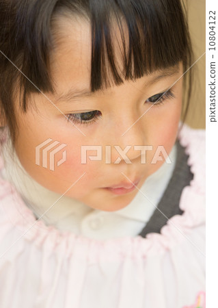 4 year old smok girl 4 year old smok girl 10804122