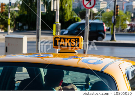 Taxi in Istanbul 10805030