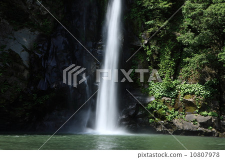 Hakkō Waterfall 10807978