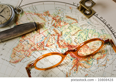 Travel in history Travel in history 10808428