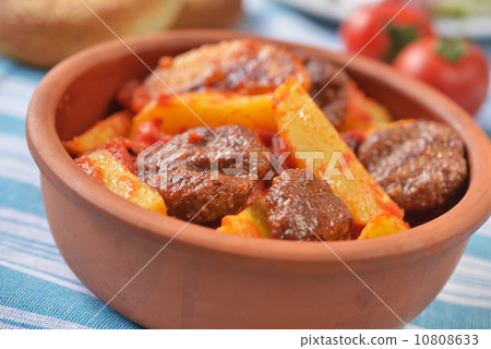Kofta with potato 10808633