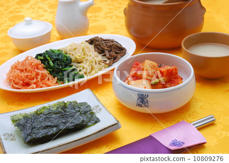 Korean food 10809276