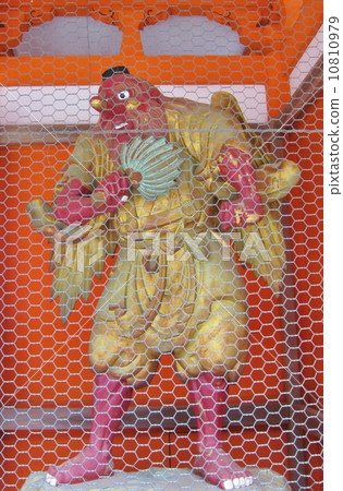 仁王門內的高尾山藥王院大天狗像 10810979