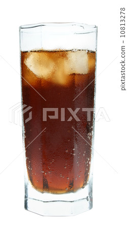 Drink with ice in a glass 10813278