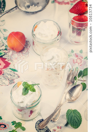 Dessert with merengue and berries 10813734