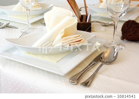 Elegantly Decorated table in restaurant Elegantly Decorated table in restaurant 10814541