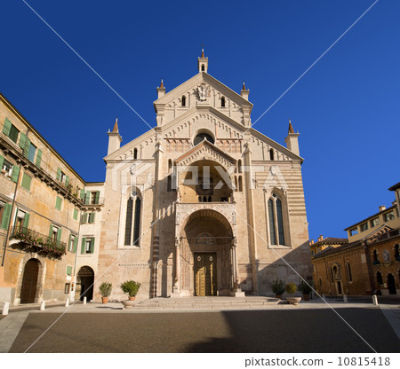 Verona Cathedral - Veneto Italy 10815418
