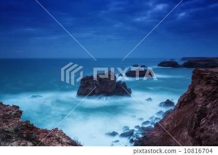 Dramatic seascape in southern Portugal. Carrapateira. Dramatic seascape in southern Portugal. Carrapateira. 10816704