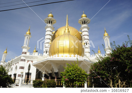 Ubudiah Mosque at Kuala Kangsar, Perak Ubudiah Mosque at Kuala Kangsar, Perak 10816927
