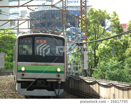 Yokohama Line 205 series Sakuragicho Station 10817795