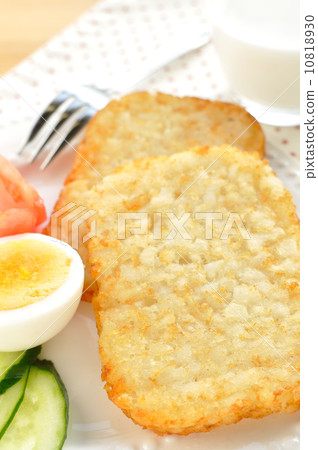 Hash browns 10818930