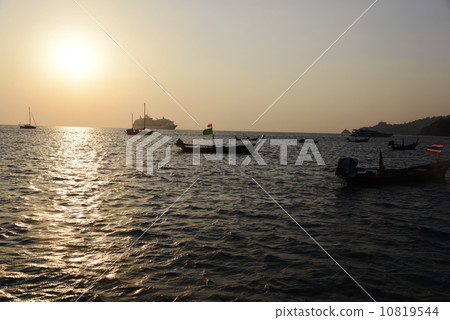 新加坡 新加坡 10819544