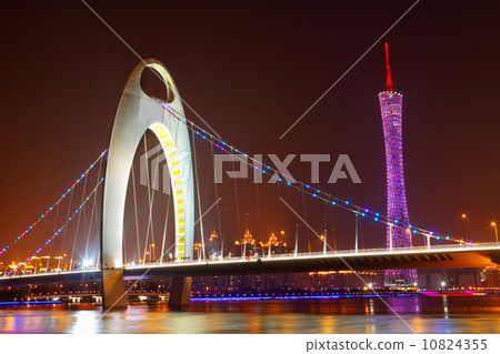 Zhujiang River and modern building of financial district at nigh Zhujiang River and modern building of financial district at nigh 10824355