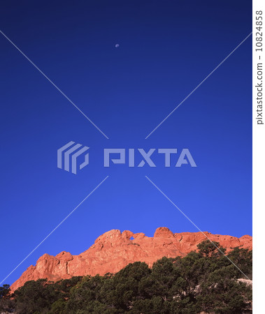 Garden of the God Garden of the God 10824858