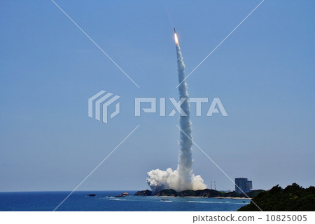 rocket, rockets, shoot up 10825005