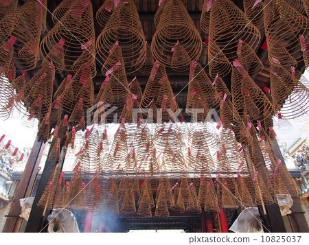 Vietnam Ho Chi Minh City Cholon Tian Shrine spiral wound incense Vietnam Ho Chi Minh City Cholon Tian Shrine spiral wound incense 10825037