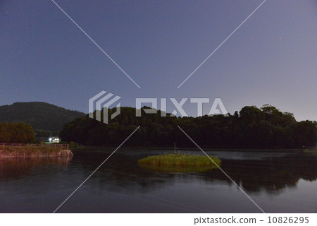 Chopotubes埋葬土墩和Miwa山 10826295