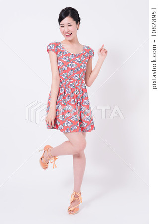 穿紅衣服的女人 10828951