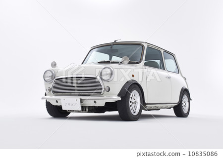 Retro car 7: 3 Left view 10835086