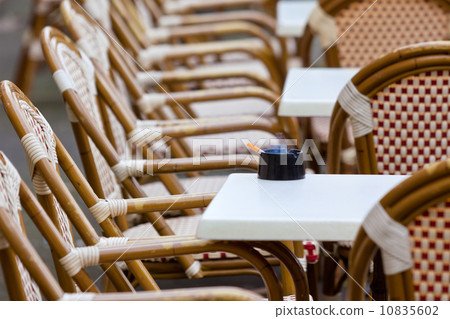 cigarette in ashtray 10835602